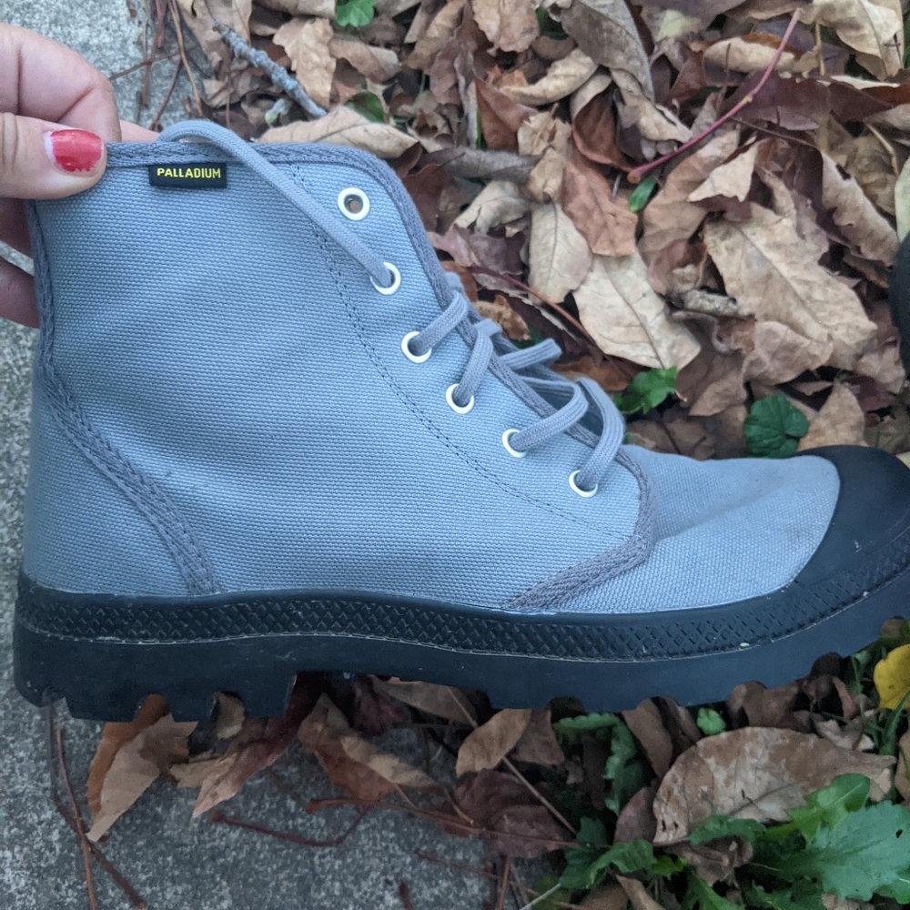 Men's Palladium Grey High Top Sneakers Size 10.5M